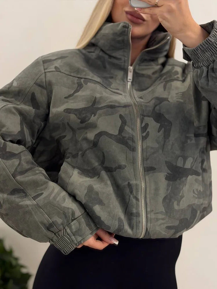 Women Camo Print Cropped Puffer Jacket Hooded Half Zip High Neck Elastic Cuff 2026 Winter Streetwear Short Chic Women Outerwear