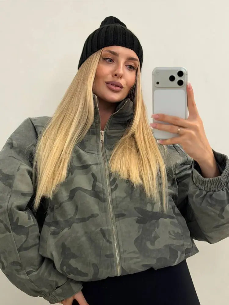 Women Camo Print Cropped Puffer Jacket Hooded Half Zip High Neck Elastic Cuff 2026 Winter Streetwear Short Chic Women Outerwear